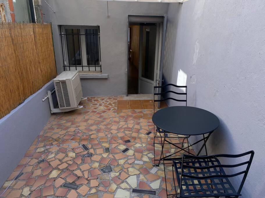Superbe Appartement Climatise Avec Patio Montpellier Ngoại thất bức ảnh